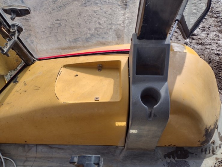 99-caterpillar-426c-it-image-14