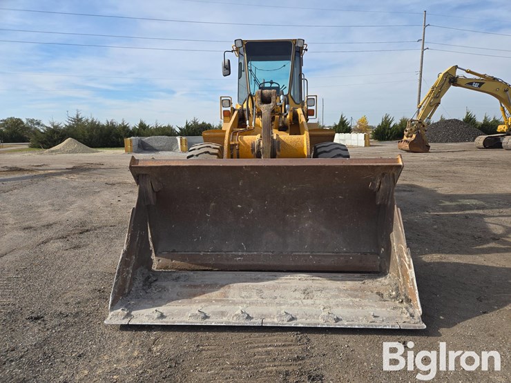 1991-deere-624e-image-2