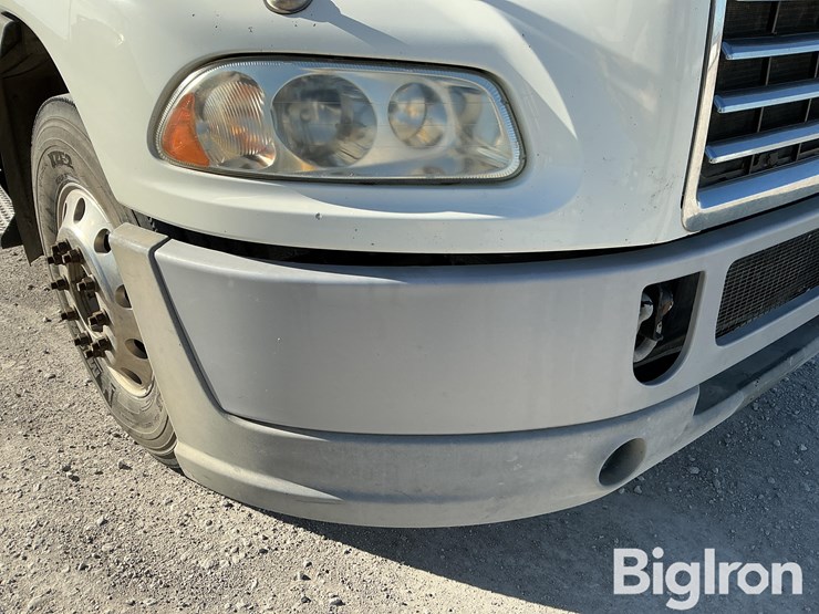 2014-mack-cxu613-t/a-truck-tractor-image-18