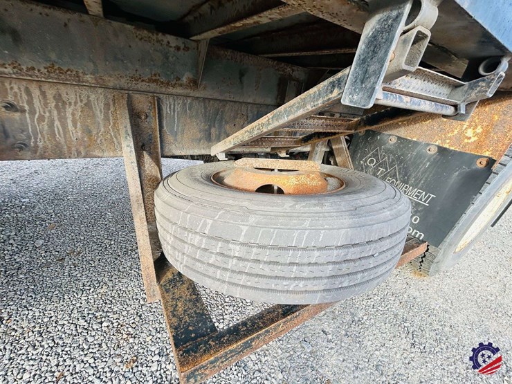 2013-international-durastar-4400-image-24