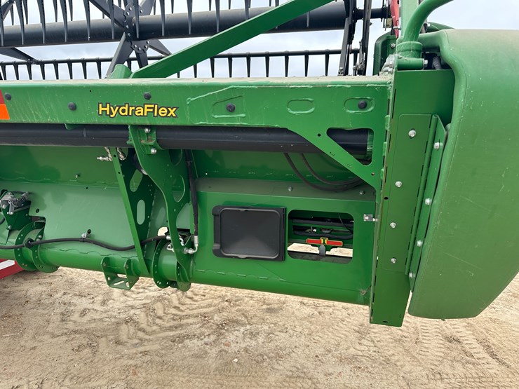 2017-john-deere-640fd-image-5