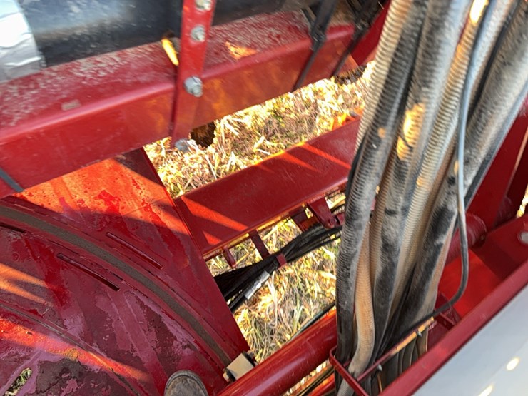 case-ih-1240-image-117