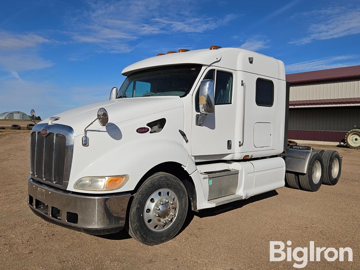 2007-peterbilt-387-image-1