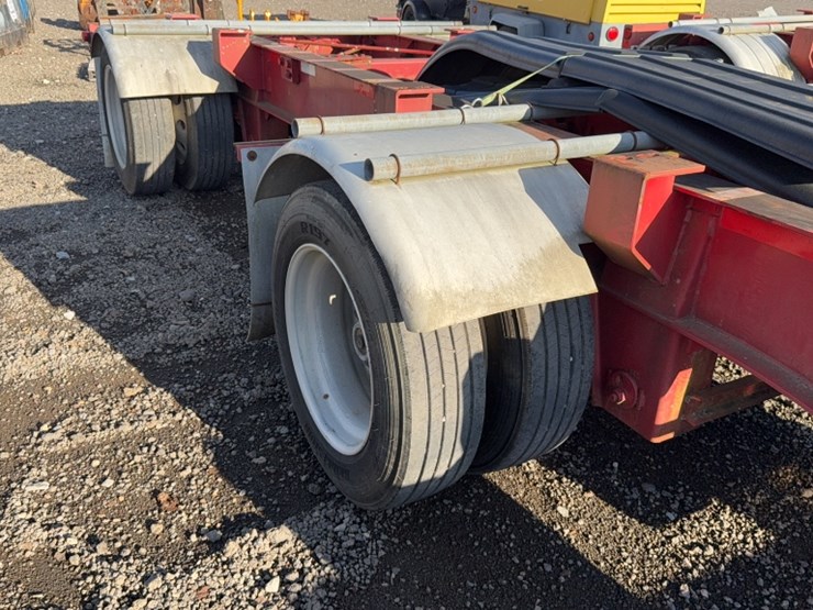 2001-alloy-32'-image-5