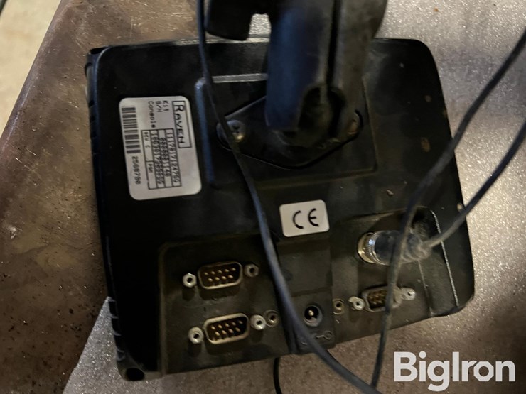 raven-sprayer-control-system-image-4