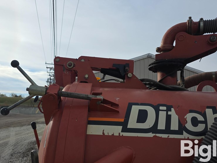 2011-ditch-witch-fx60-image-17