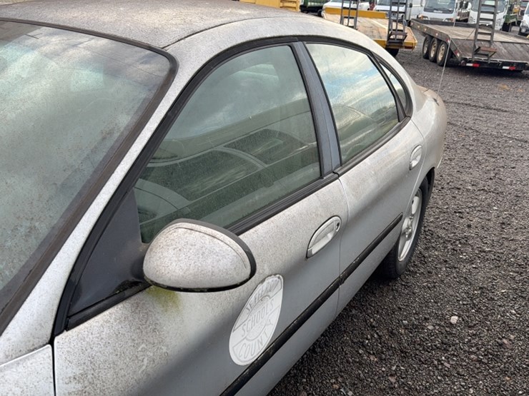 2000-ford-2000-image-8