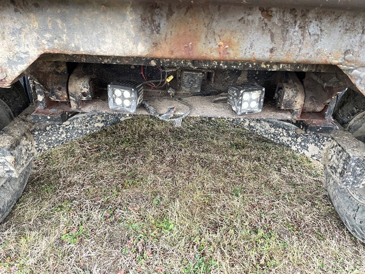 heil-trailer-image-15