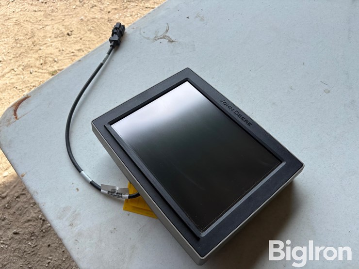 2008-john-deere-10-image-3