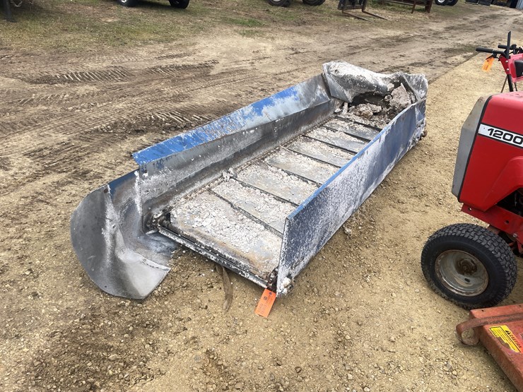 #1069-•-ag-bagger-conveyor-image-1