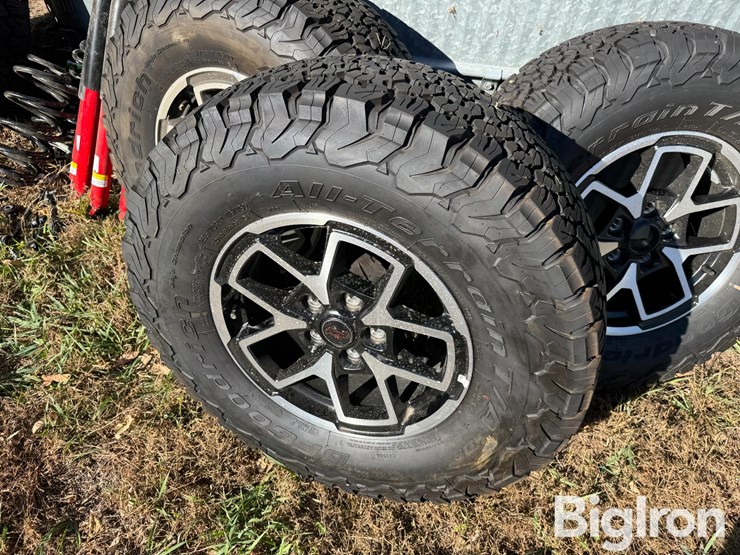 2024-bf-goodrich-285/70r17-tires-&-rims-&-suspension-image-20