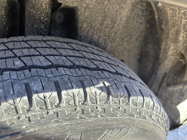 2016-jeep-cherokee-image-85