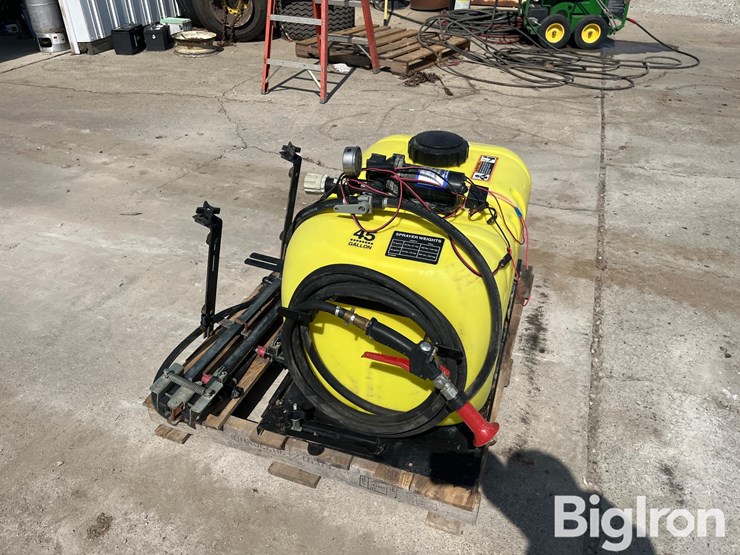 john-deere-sprayer-image-8