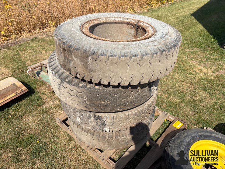 10.00-20-tires-image-3