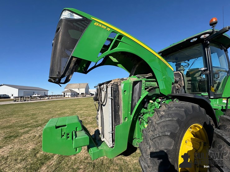 2012-john-deere-8335r-image-14