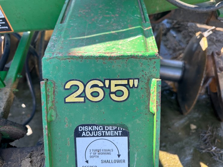 john-deere-26-image-39