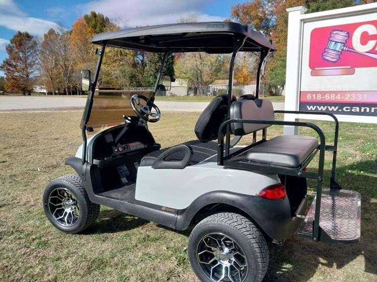 club-car-precedent-electric-golf-cart-image-6