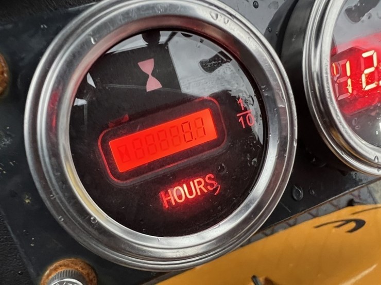 2025-infront-yfe10-mini-hydraulic-excavator-image-16