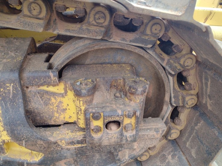 komatsu-d61ex-23-image-38