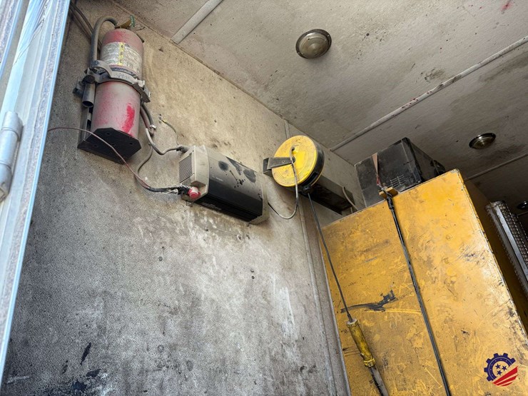 2009-kenworth-t800-image-68