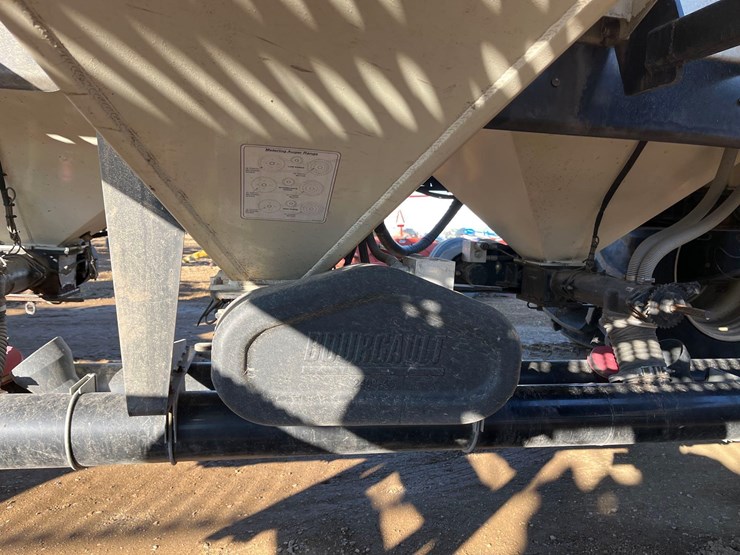 2016-bourgault-3320-66-image-110