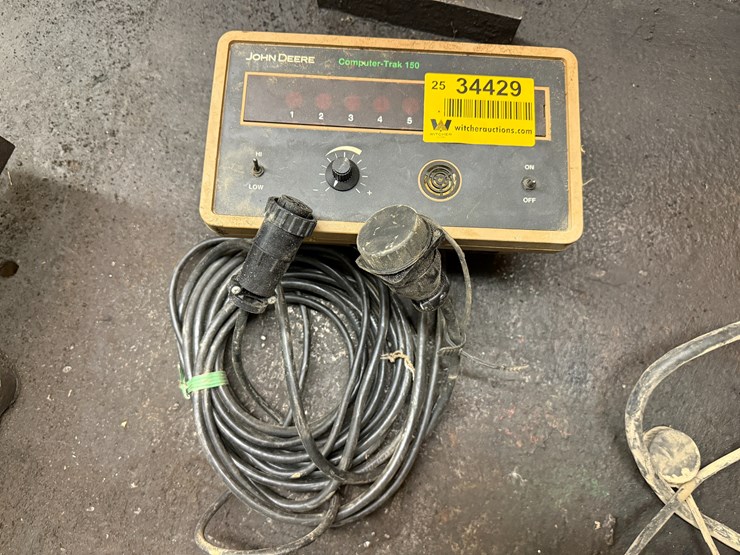 john-deere-150-image-1