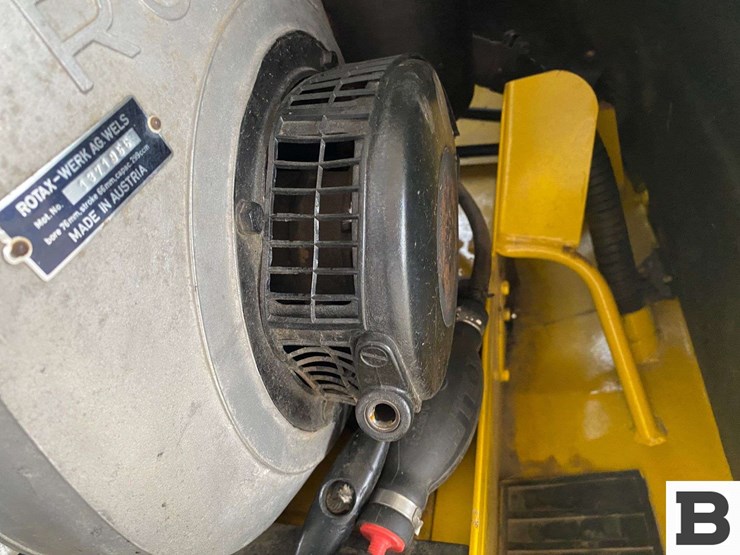 1968-ski-doo-super-olympique-snowmobile-image-13