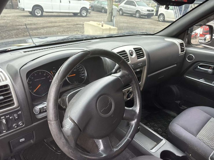 2008-chevrolet-colorado-image-21