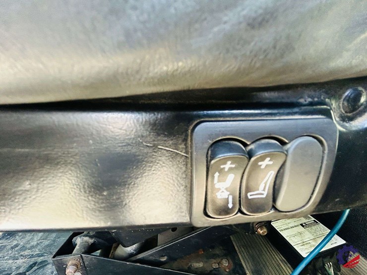 2007-peterbilt-340-image-162