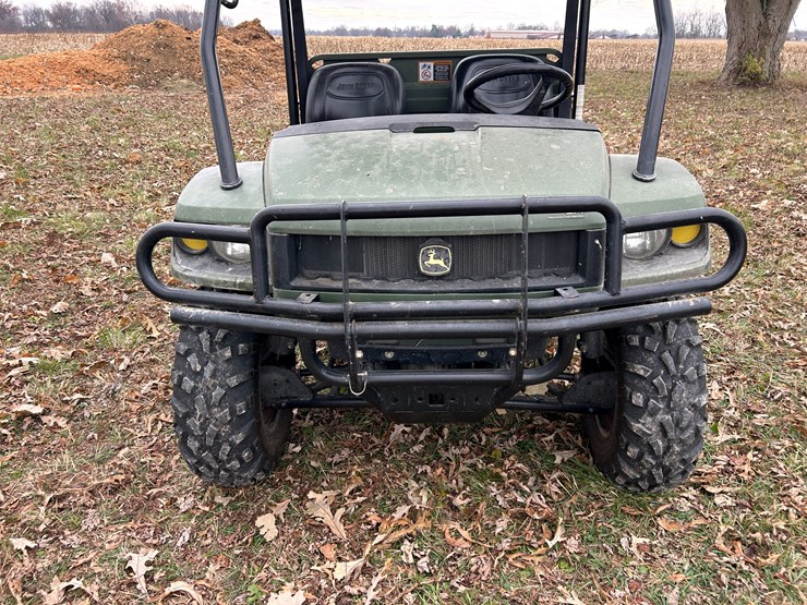 john-deere-gator-image-8