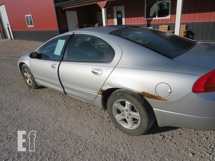 2002-dodge-intrepid-image-7