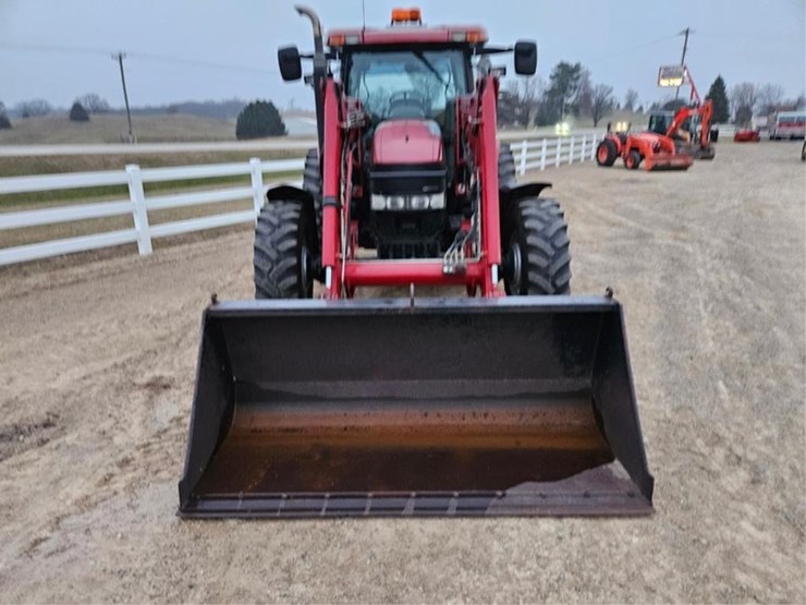 case-ih-mxu100-image-13