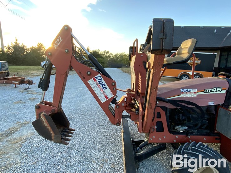 2010-ditch-witch-rt45-image-11