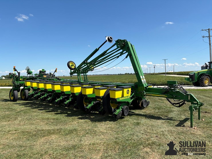 2013-john-deere-1770nt-image-3