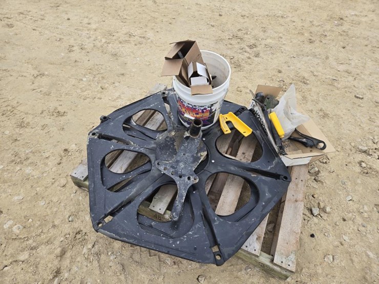 john-deere-630-image-14