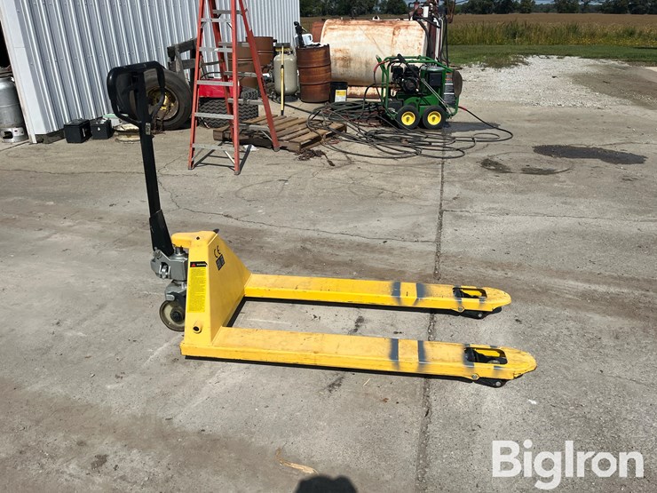 pallet-jack-image-8