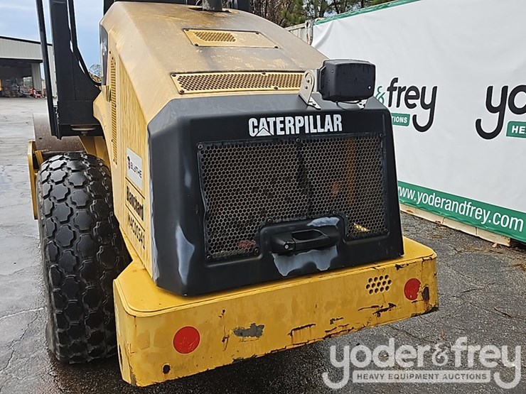 2013-caterpillar-cs44-image-19