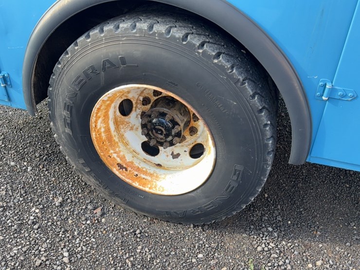 2010-imt-6025-image-7