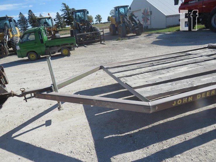 john-deere-28-image-5