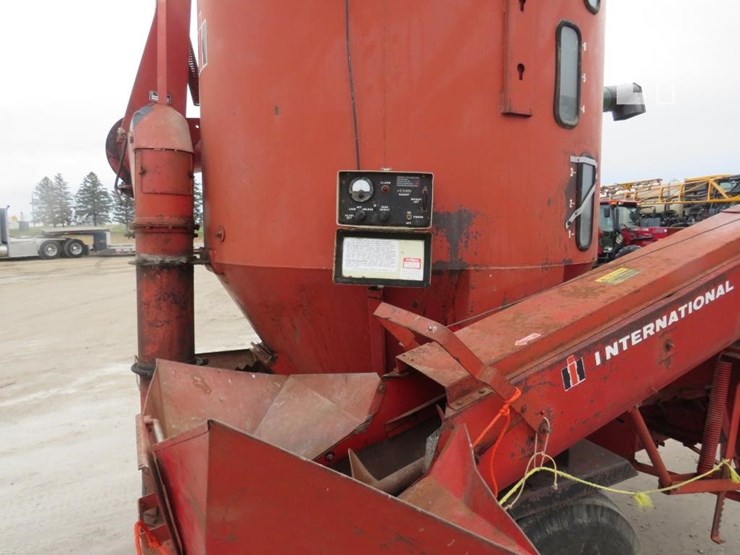 international-1250-image-4