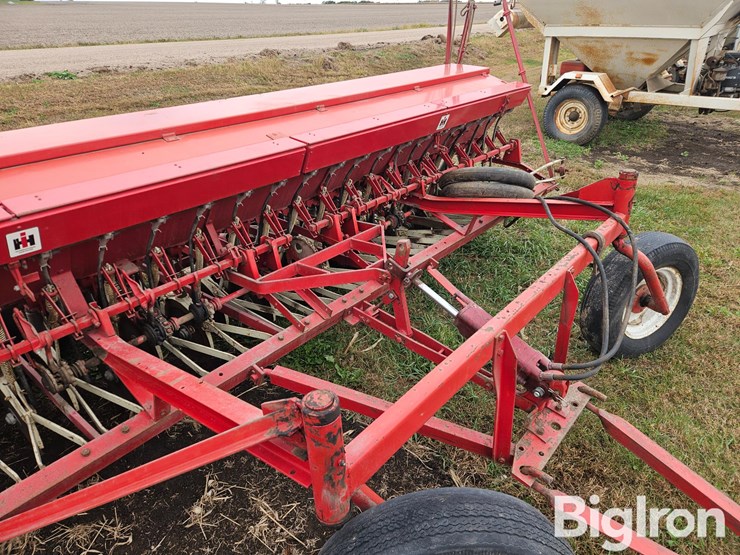 international-100-image-11