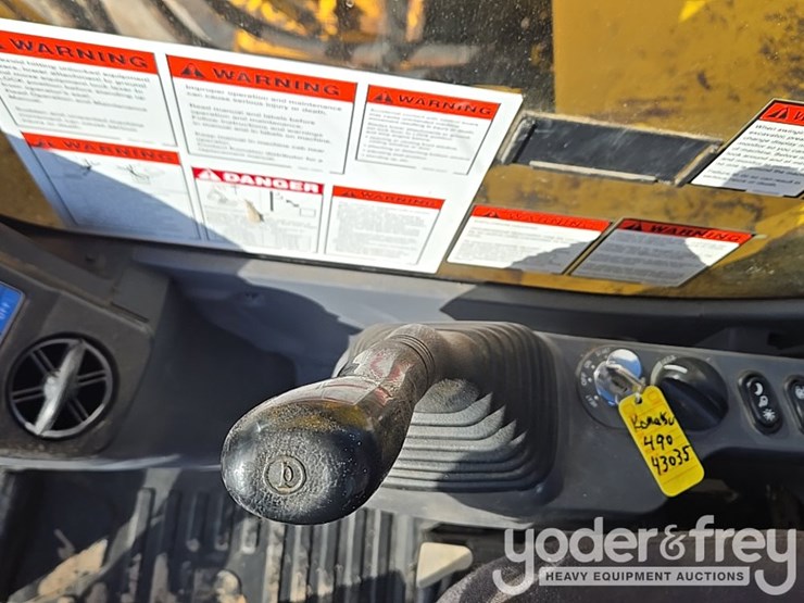 2022-komatsu-pc490-lc-11-image-128