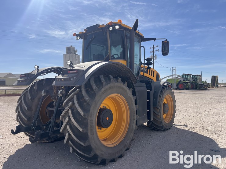 2021-jcb-fastrac-8330-image-5