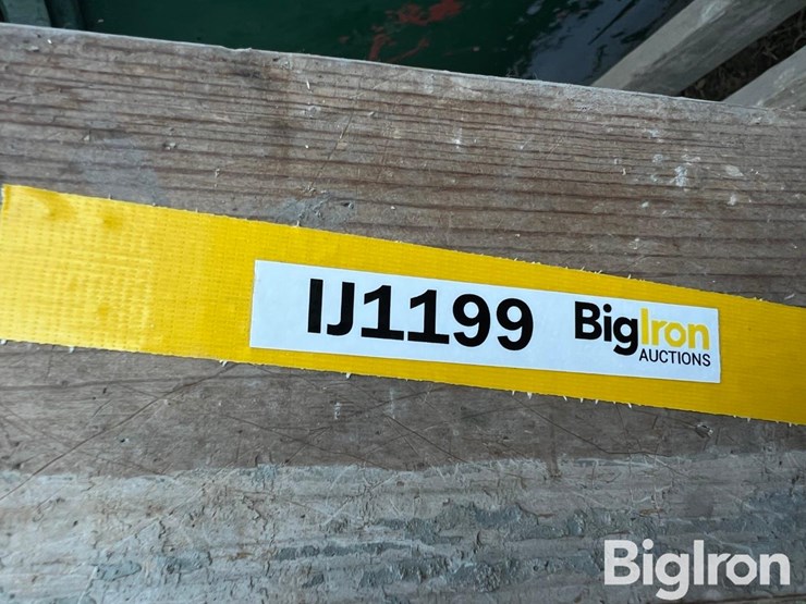 folding-sawhorses-image-19