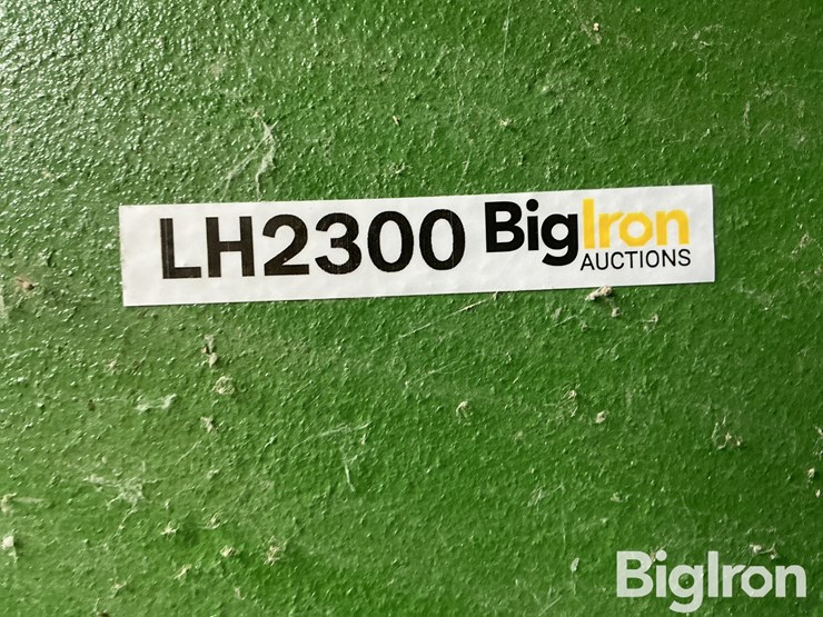 john-deere-12-image-8