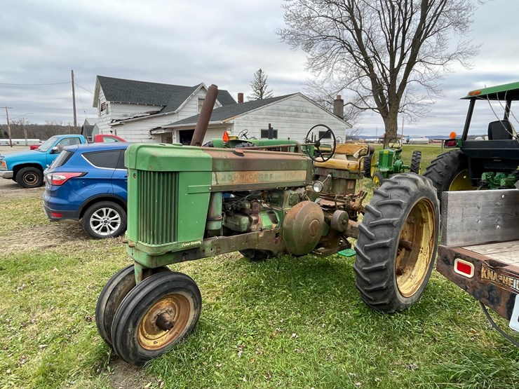 john-deere-620-image-1