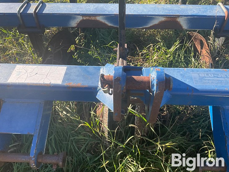 blu-jet-track-master-image-16