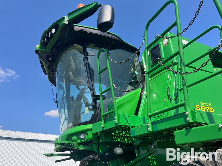 2014-john-deere-s670-image-10