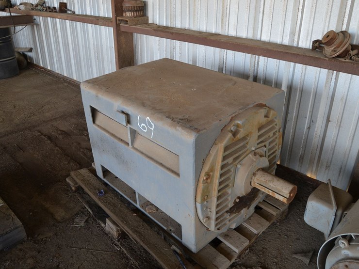 250hp-460-volt-720-rpm-head-saw-motor-motor-not-installed-spare-motor-image-2