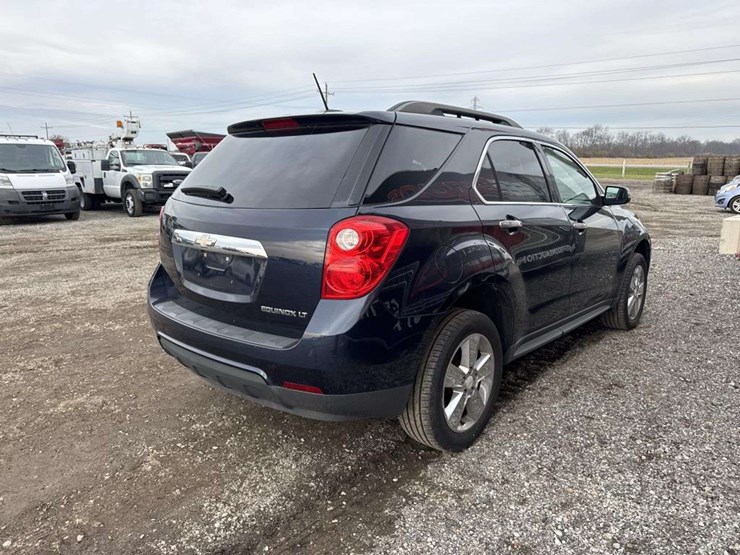 2015-chevrolet-equinox-lt-image-4